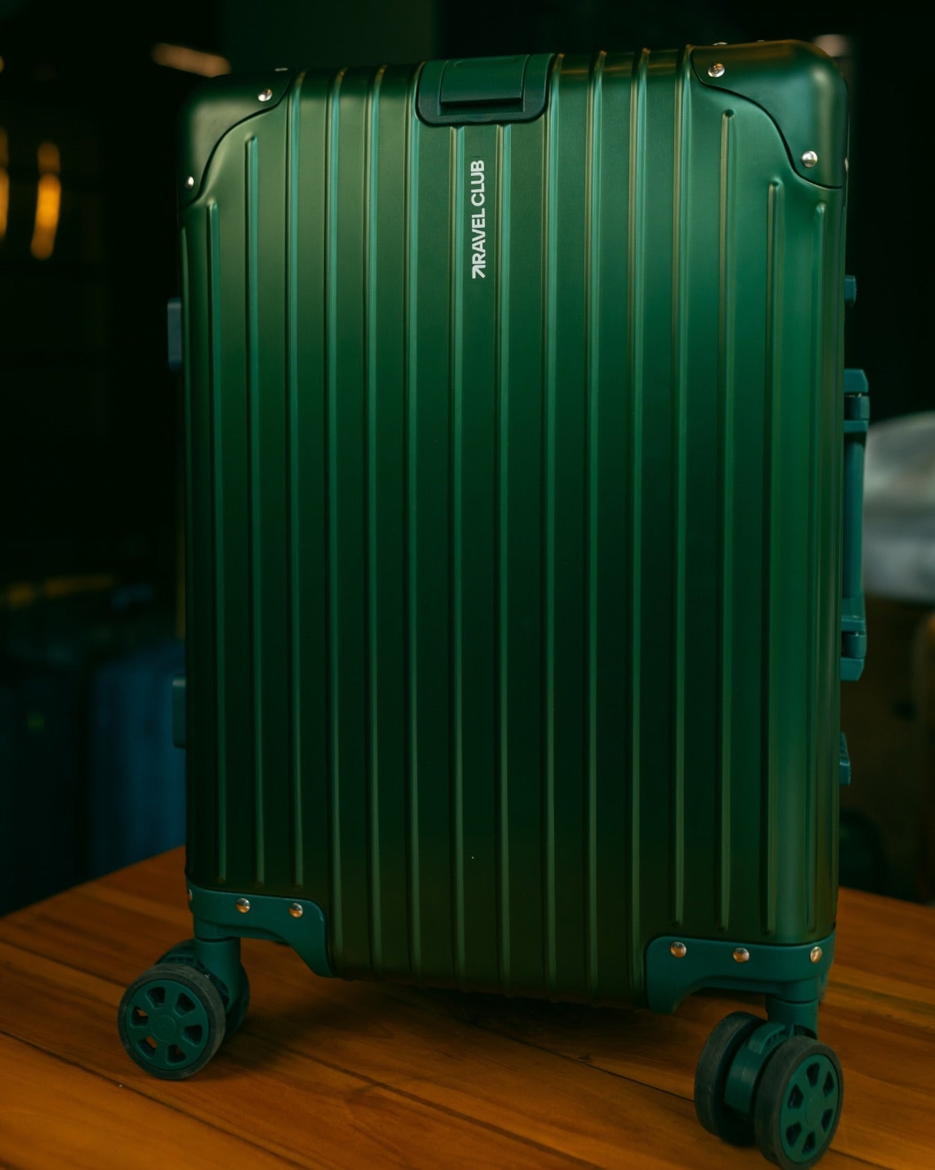 The Zurich Green Cabin Pro